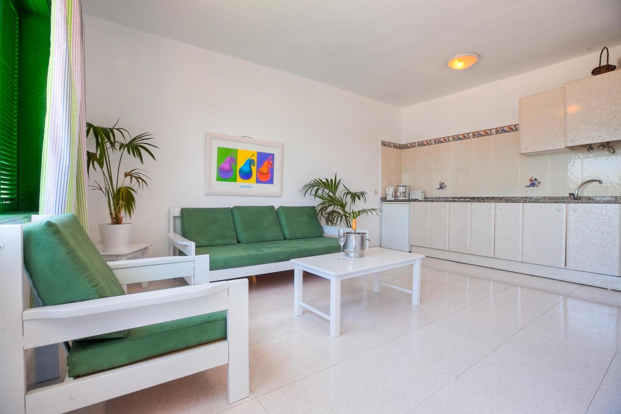 Rocas Blancas Apartments Пуерто дел Кармен Екстериор снимка